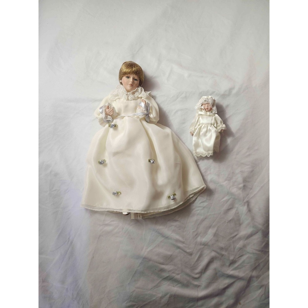 Vintage Porcelain Mother Baby Doll Set White Satin Lace Gown Bride Sleeping 16"